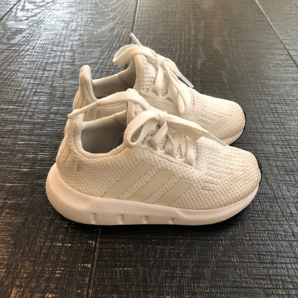 Toddler Adidas size 6k white sneakers